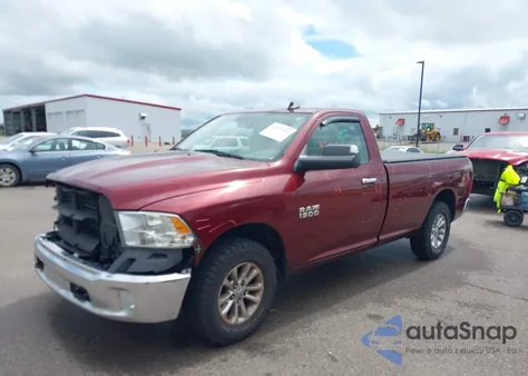 2016 Ram 1500 Big Horn z USA, uszkodzony, nr VIN 3C6JR7EGXGG185597